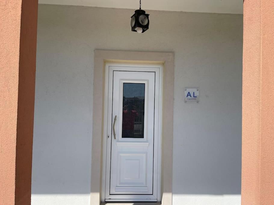 Moradia Alegre No Centro Da Vila Da Tocha. Dış mekan fotoğraf