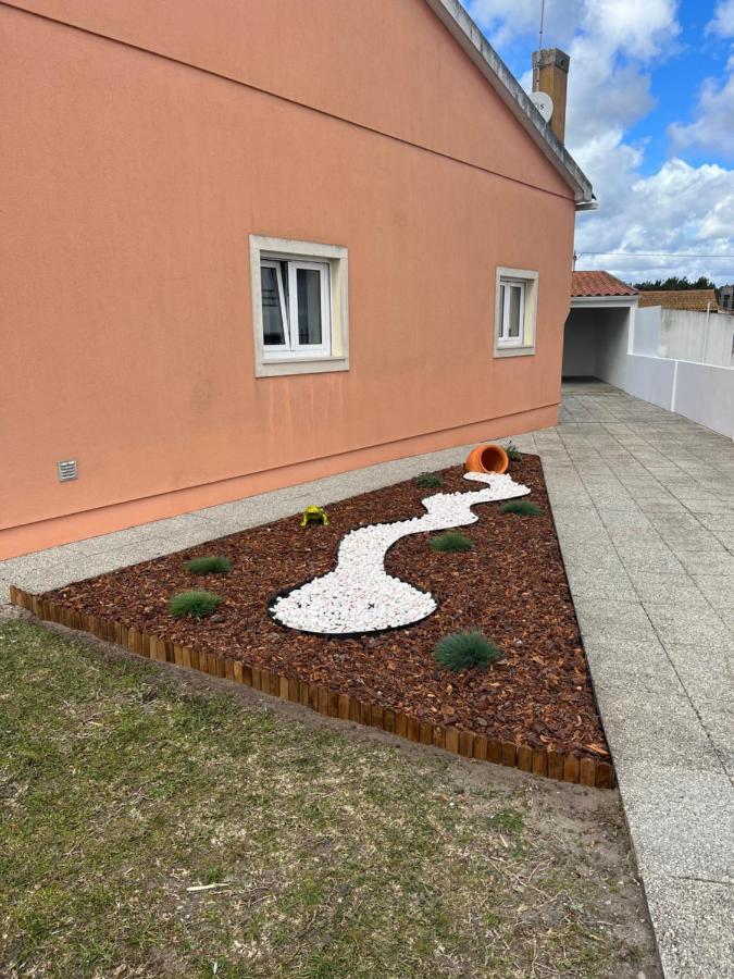 Moradia Alegre No Centro Da Vila Da Tocha. Dış mekan fotoğraf